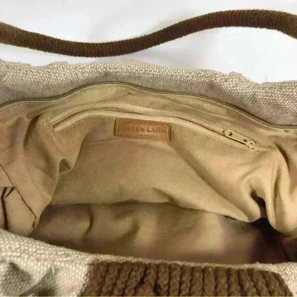 Retro  look fabric and macrame handbag from Green Lawn - Picture 5 of 9